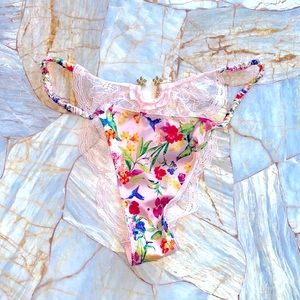New Victoria’s Secret hummingbird brazilian panty Silky Satin Lace Back XS